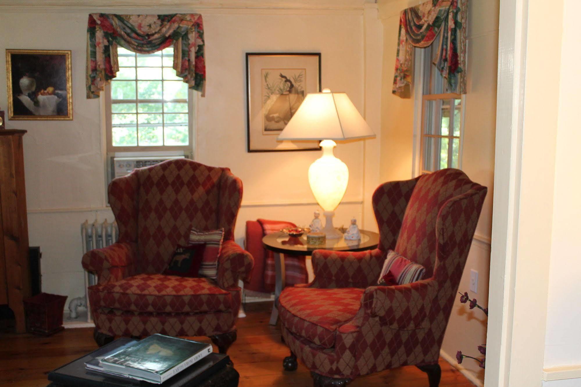 The 1720 House Bed & Breakfast วินยาร์ดเฮเวน ภายนอก รูปภาพ